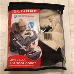 SKIP*HOP® Stroll & Go Universal Car Seat Cover in Black